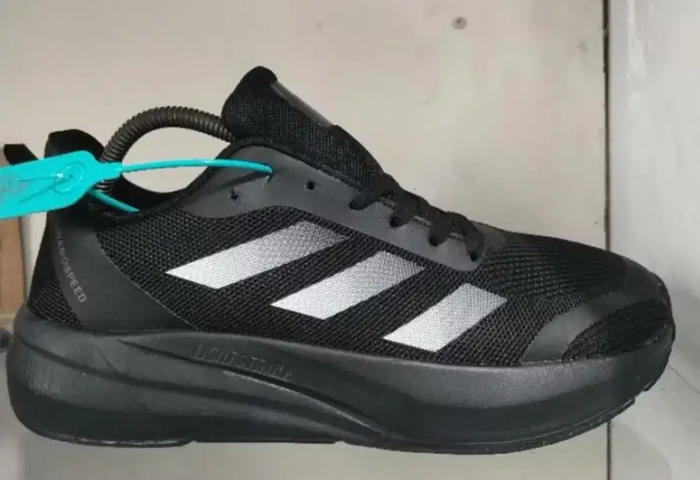 Sepatu Running Duramo Speed Lightstrike Shoes Hitam