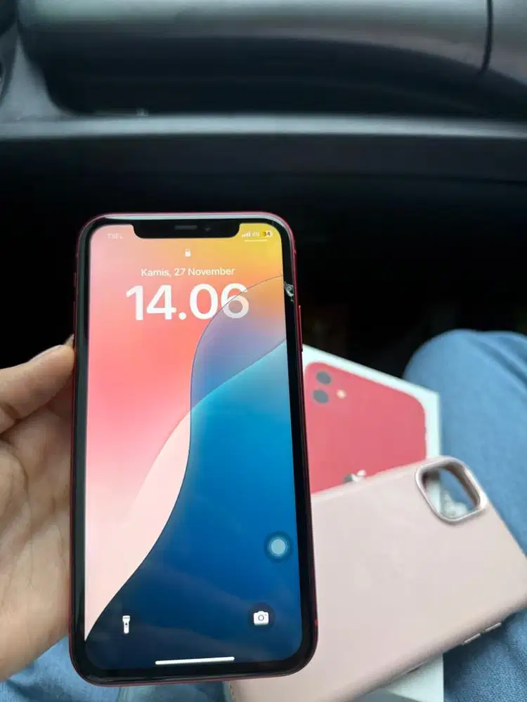 iphone 11 64gb All Operator minus lcd retak