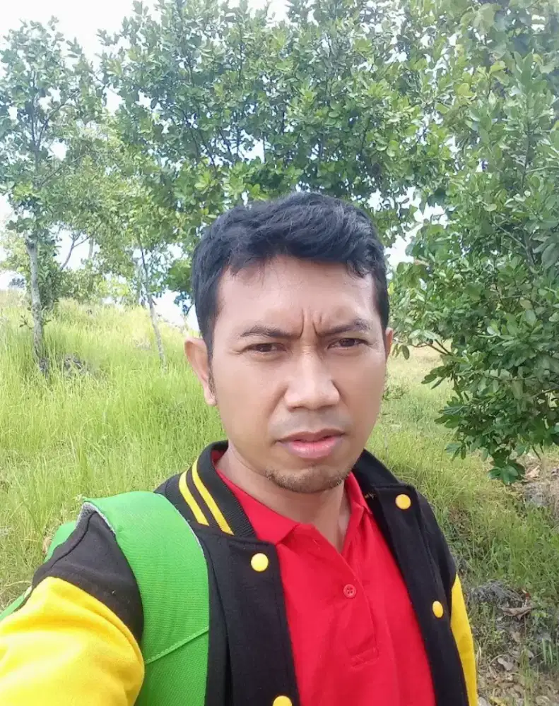 MENCARI PEKERJAAN OFFICE BOY