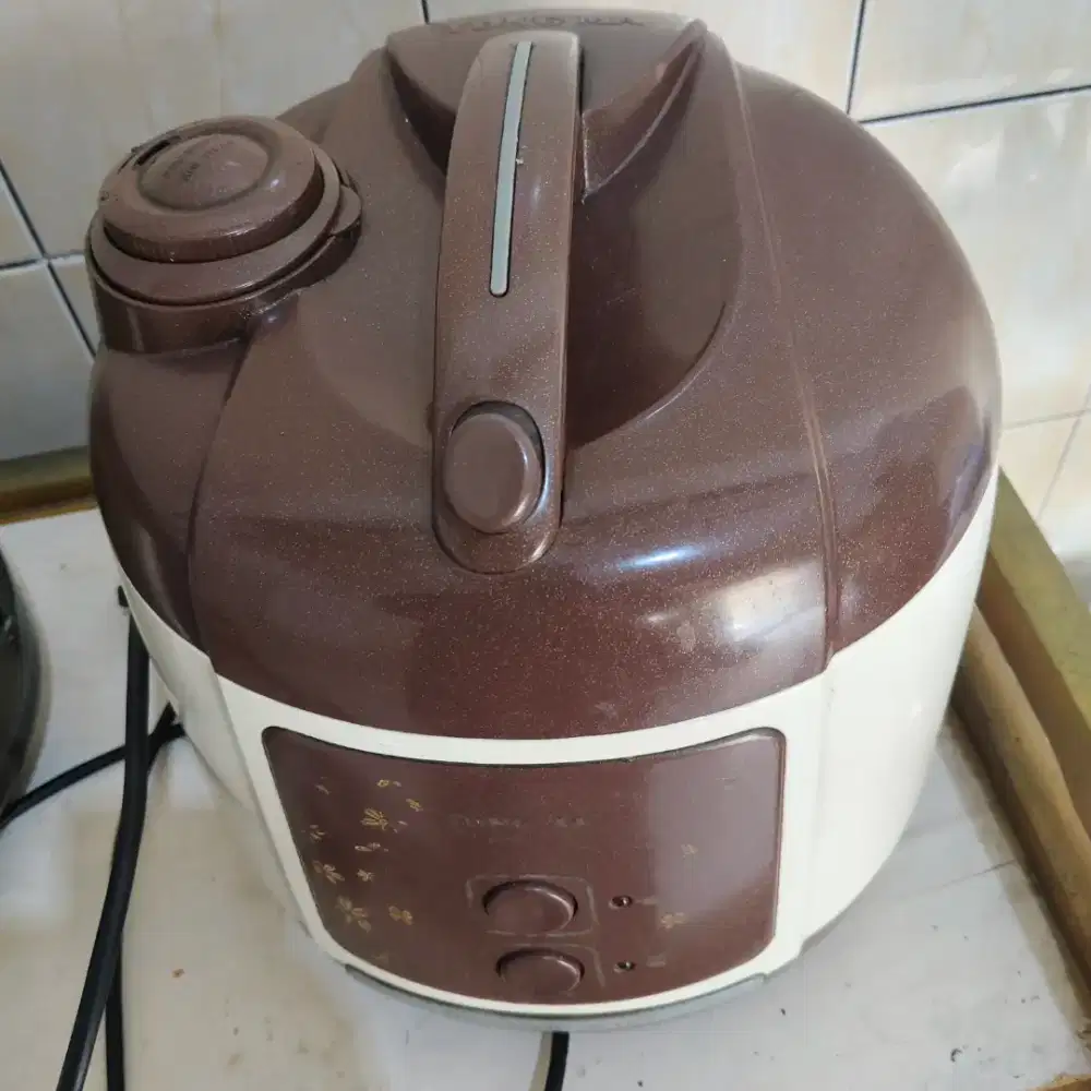 Rice cooker yongma 2liter