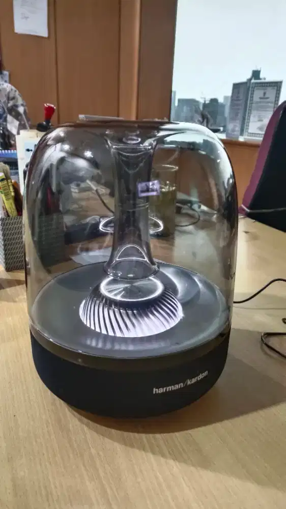 harman kardon aura studio 2