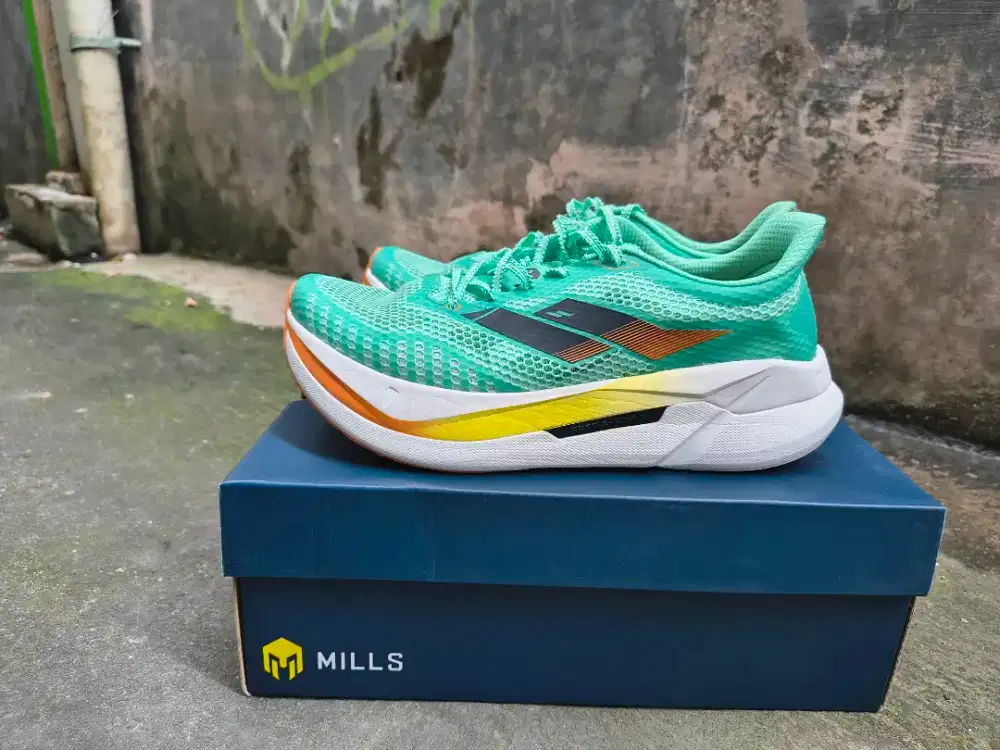 Sepatu Lari Running Mills Enerpro Zenith