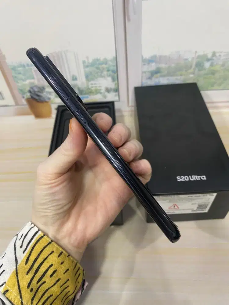 samsung s20 ultra LTE  ram 12 128gb sein