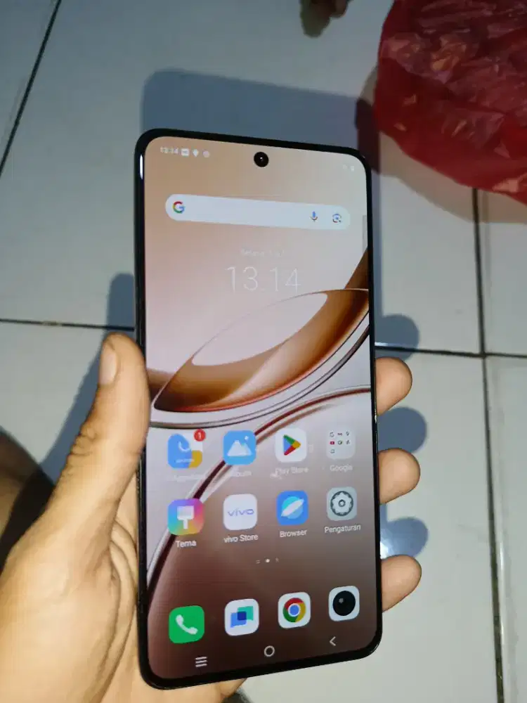 VIVO V50 LITE 5G RAM 12/512 MULUS