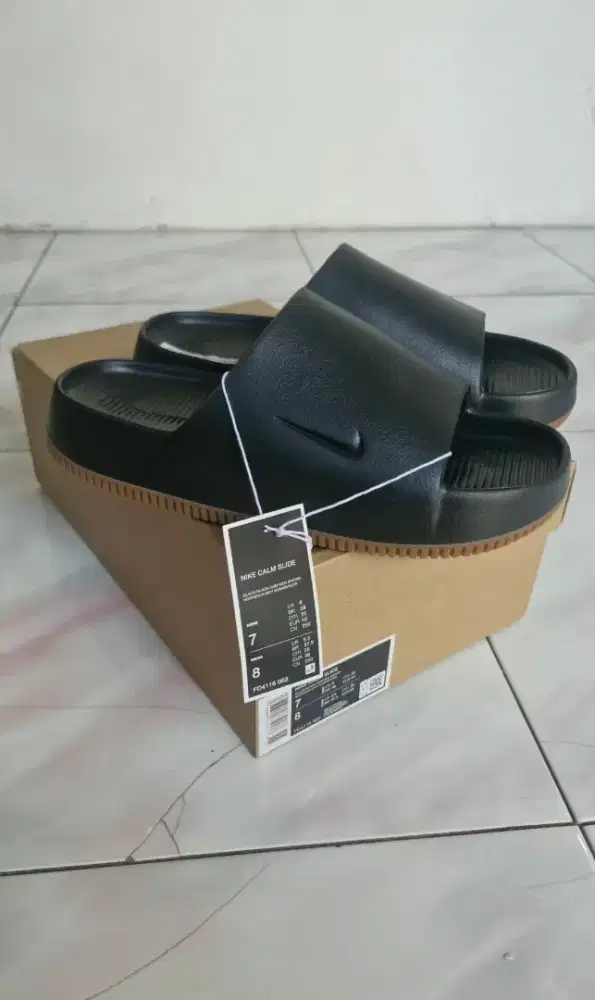 Sendal Nike Calm Slide Original size 40/41