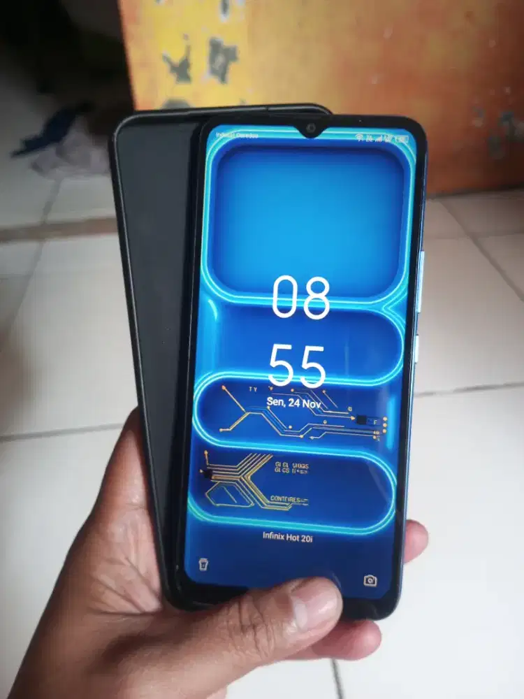Infinix hot 20i ram 4/64 mulus hp aja