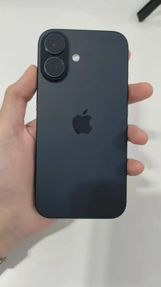 IPHONE 16 basic 128
