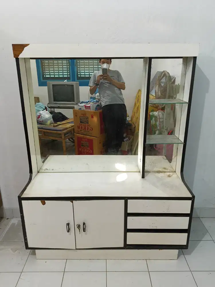 JUAL MEJA RIAS KAYU JATI ASLI ERA TAHUN 1970 AN