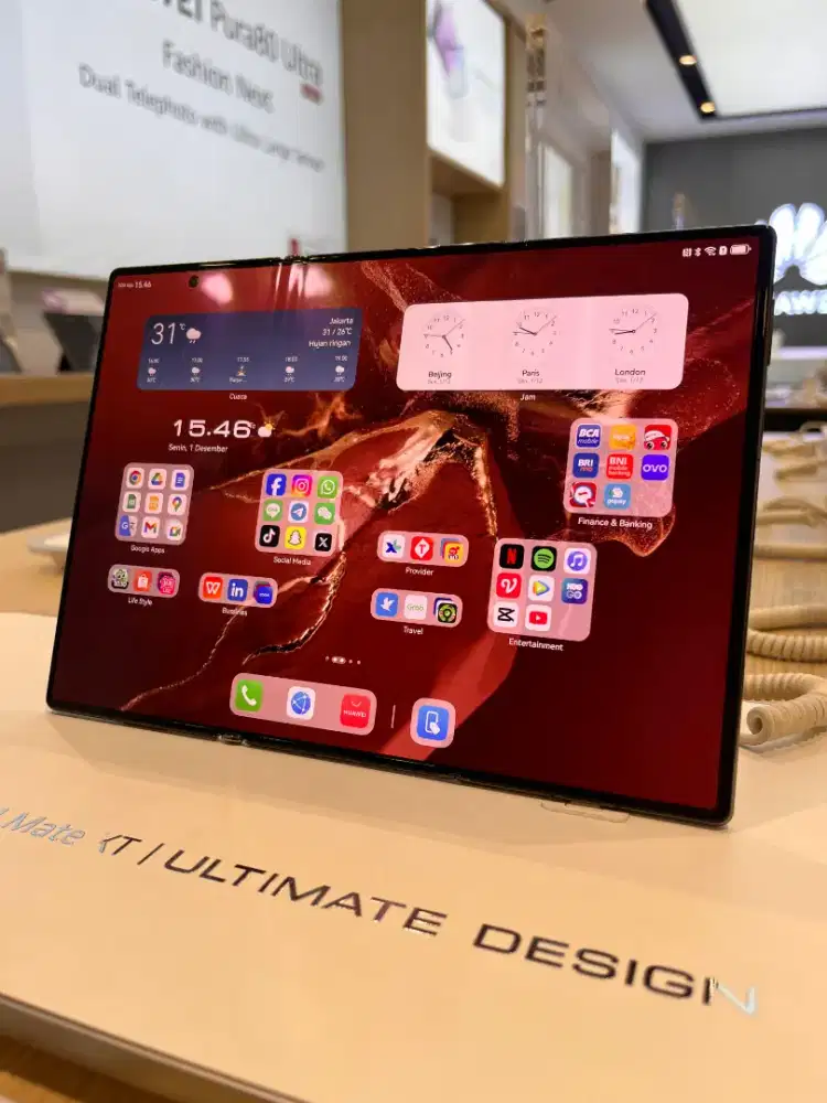 HUAWEI MATE XT ULTIMATE