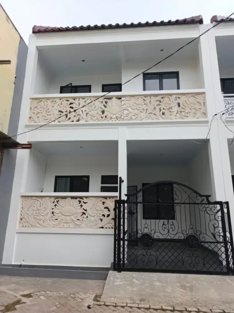 Jual Rumah Baru 2 Lantai Dan Bagus Siap Huni Di Harapan Indah, Bekasi.