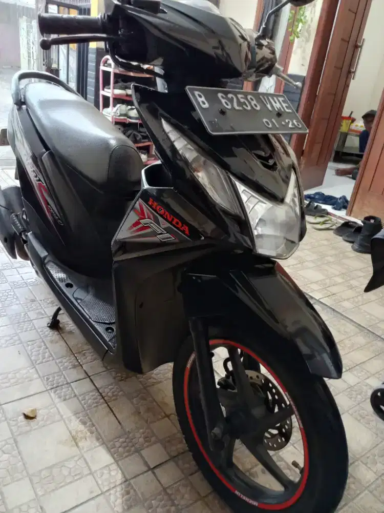 Honda beat fi tahun 2015