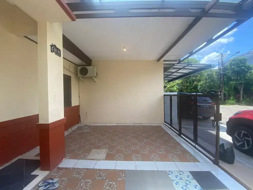 DIJUAL CEPAT RUMAH BAGUS SIAP HUNI MURAH HARGA NEGO SENTUL CITY SG120