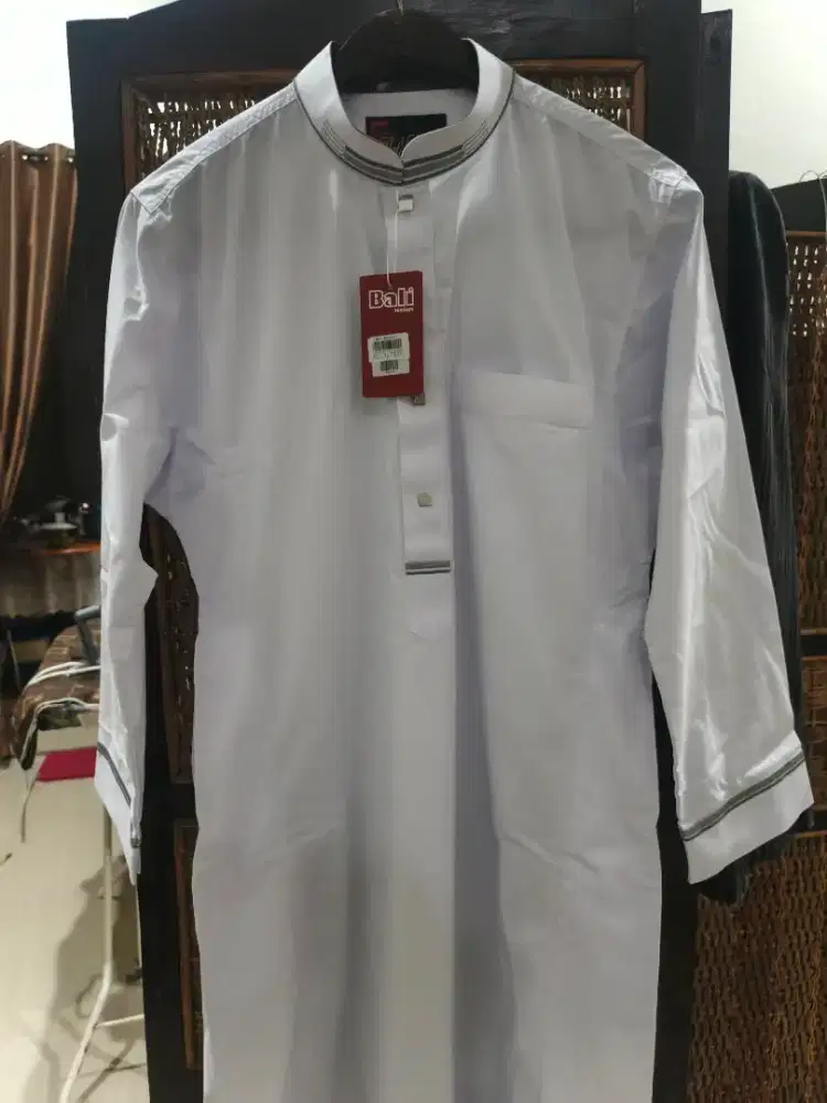 Jubah pria muslim