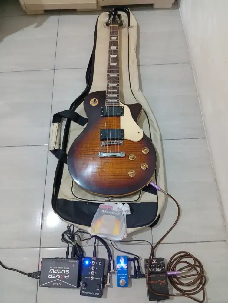 Jual LENGKAP dgn EFEK Bisa pakai Headset tanpa ampli Lespaul EMG 81-85