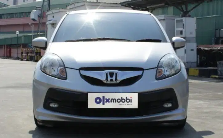 TDP 5,JT Honda Brio 1.2 E Bensin-AT Abu-Abu 2014