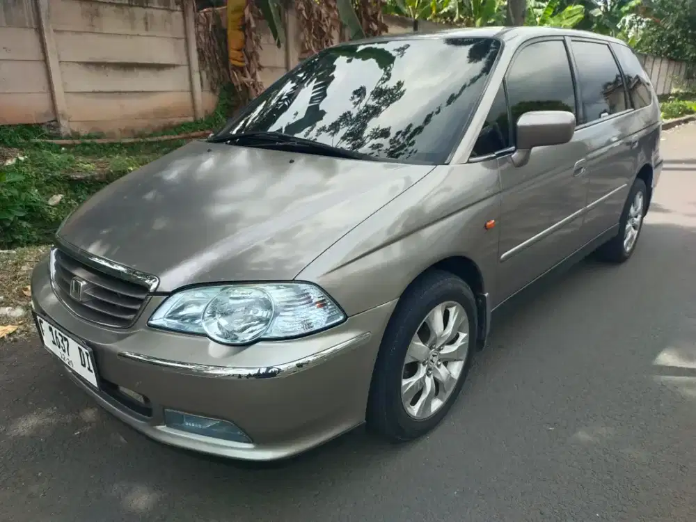Jual Honda Odysei tahun 2000