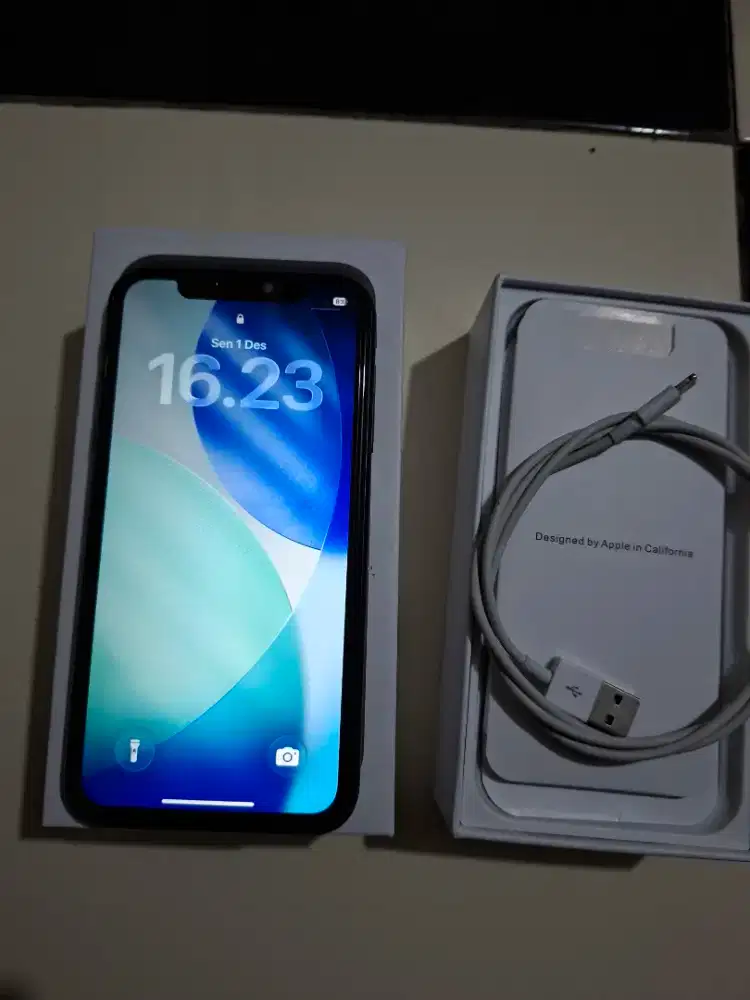 Iphone 11 128 gb ibox