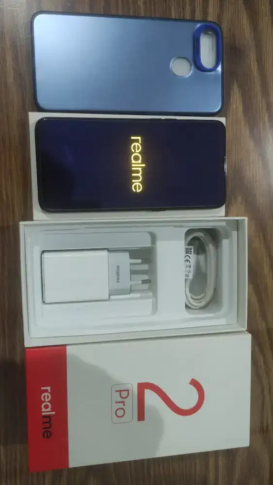 HP Realme 2 Pro 4/64 gb