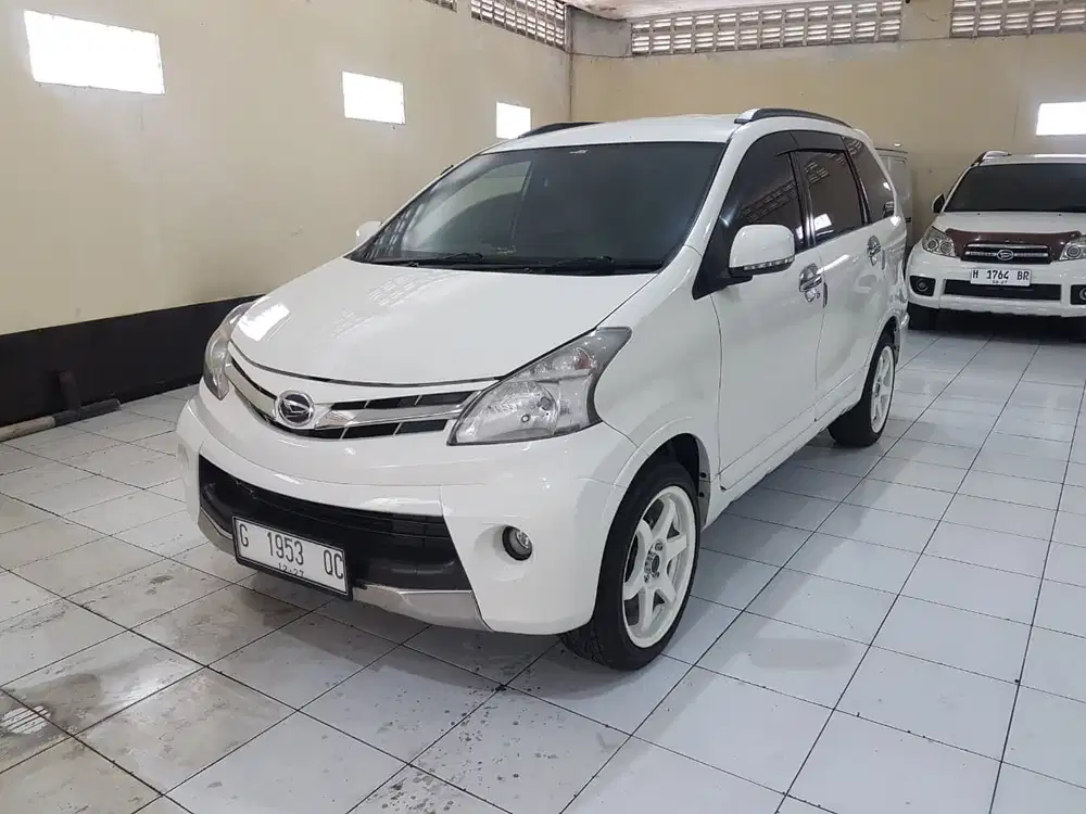 Daihatsu Xenia 2012 Bensin