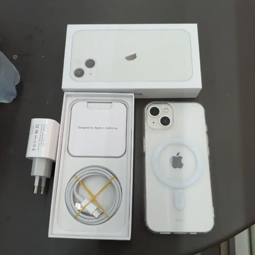 iPhone 13 Mulus Lengkap