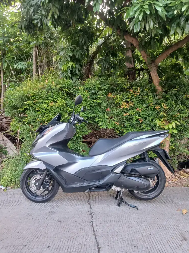 Ready Honda PCX 160 CBS tahun 2024 Siap Pakai