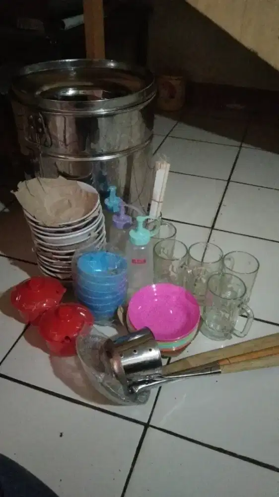 PERLENGKAPAN JUAL BASO, LENGKAP HARGA 1.200.000 BISA DI TAWAR