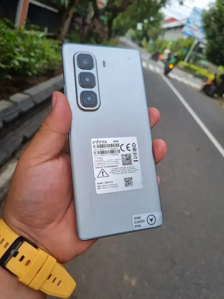 Infinix Hot 50pro plus 8/256gb