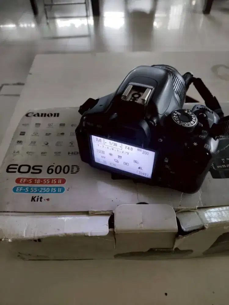 CANON EOS 600D 18-55