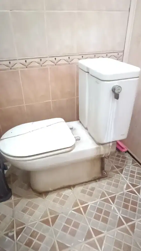 WC duduk TOTO Evasion Putih Wc Toilet Kamar mandi renov bangunan