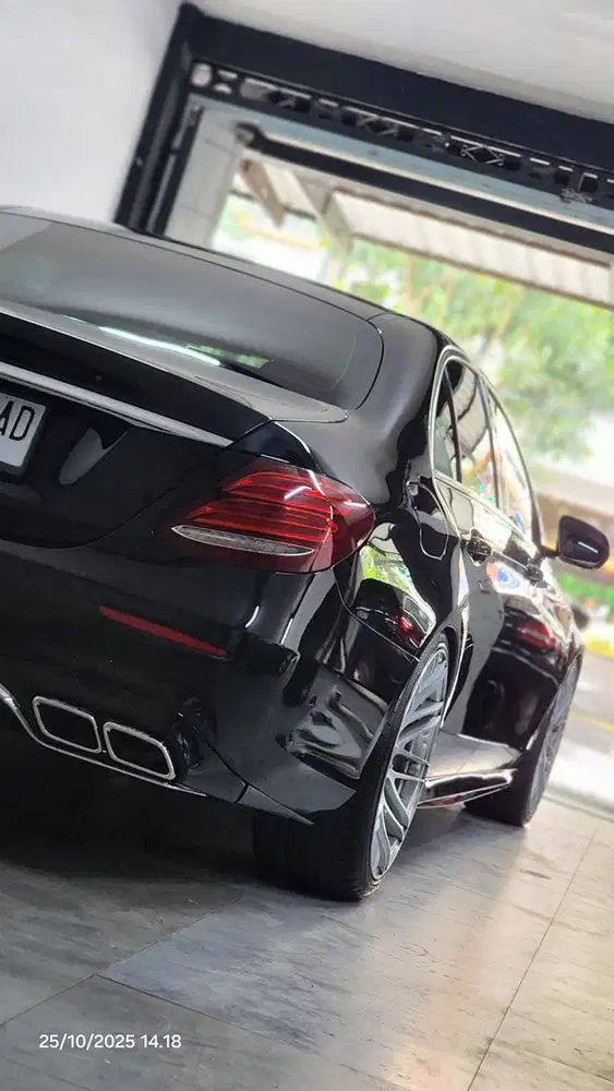 Mercedes-Benz E300 2016 Bensin