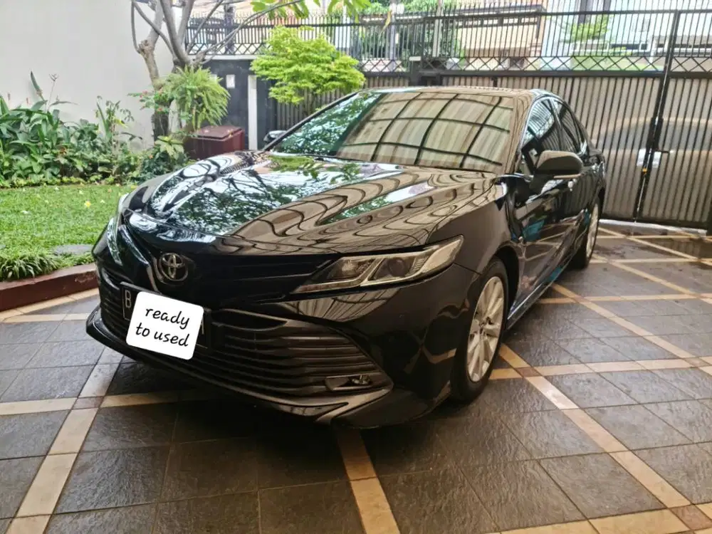 Toyota Camry V 2.5 thn 2019