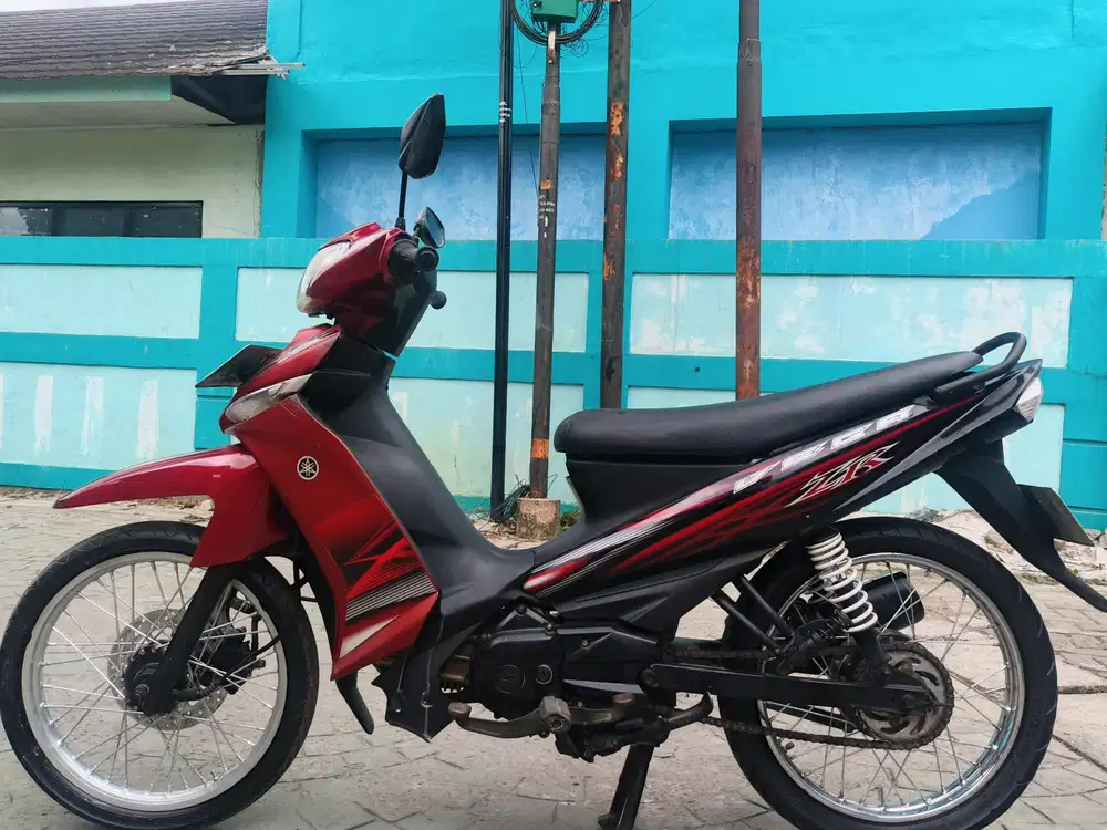 Yamaha Vega ZR 2012 stater tokcer halus mulus terawat