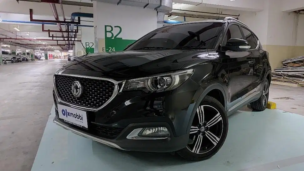 TDP 10JT MG ZS 1.5 Magnify Bensin-AT Hitam 2022