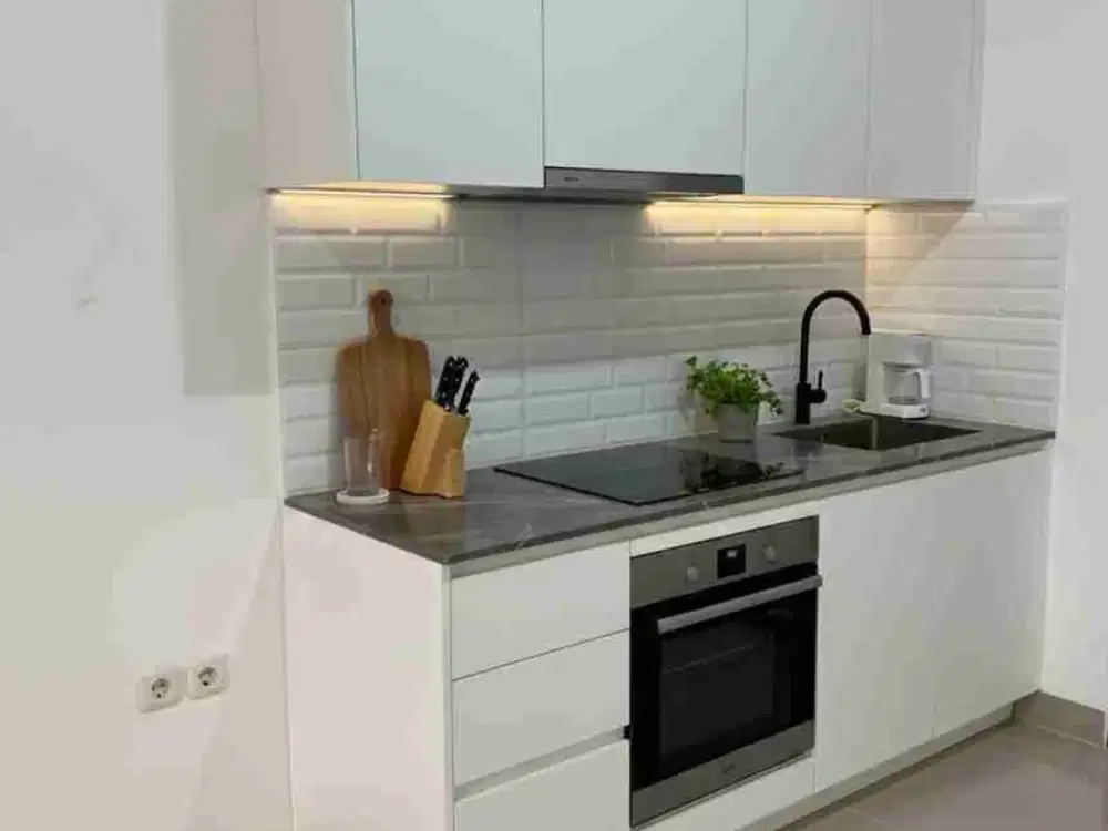 Rumah Estetik 2 Lantai dekat Green Pramuka Jakpus