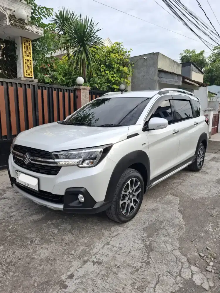 Suzuki XL7 Alpha AT km 60rb Tgn 1 2023