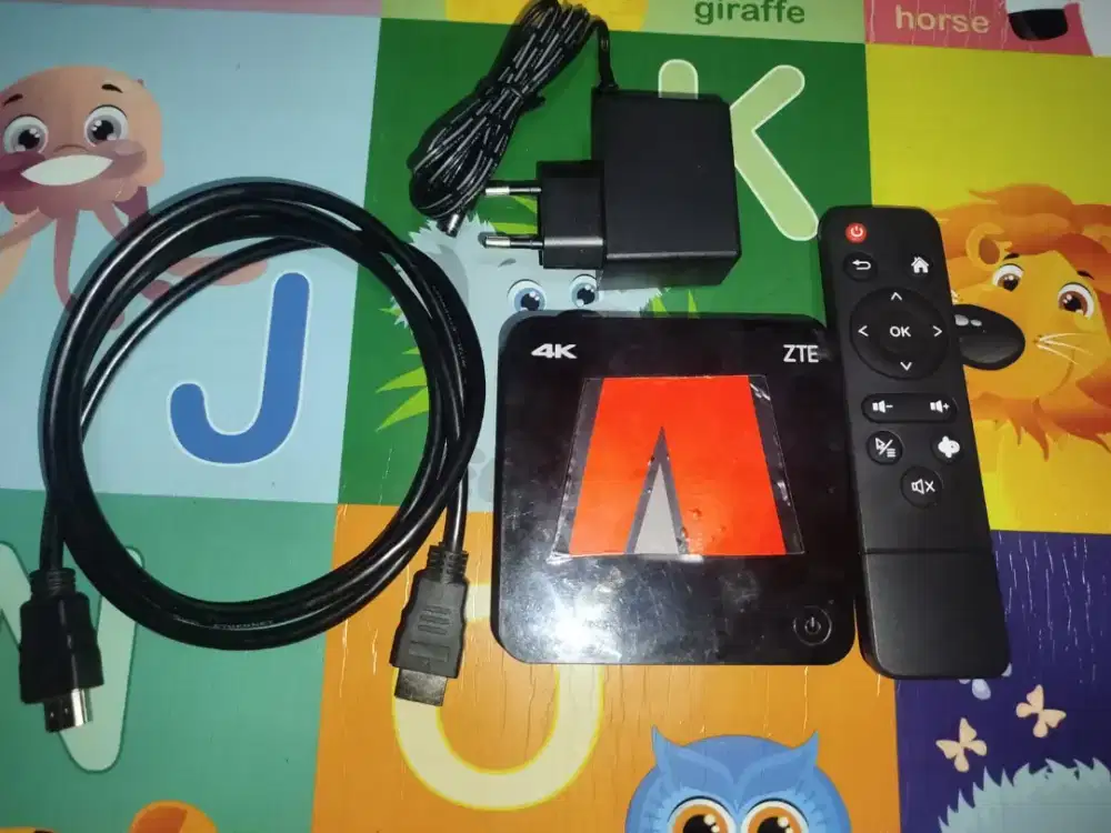 STB Android ZTE B860H V5 2/8 Lengkap No Minus