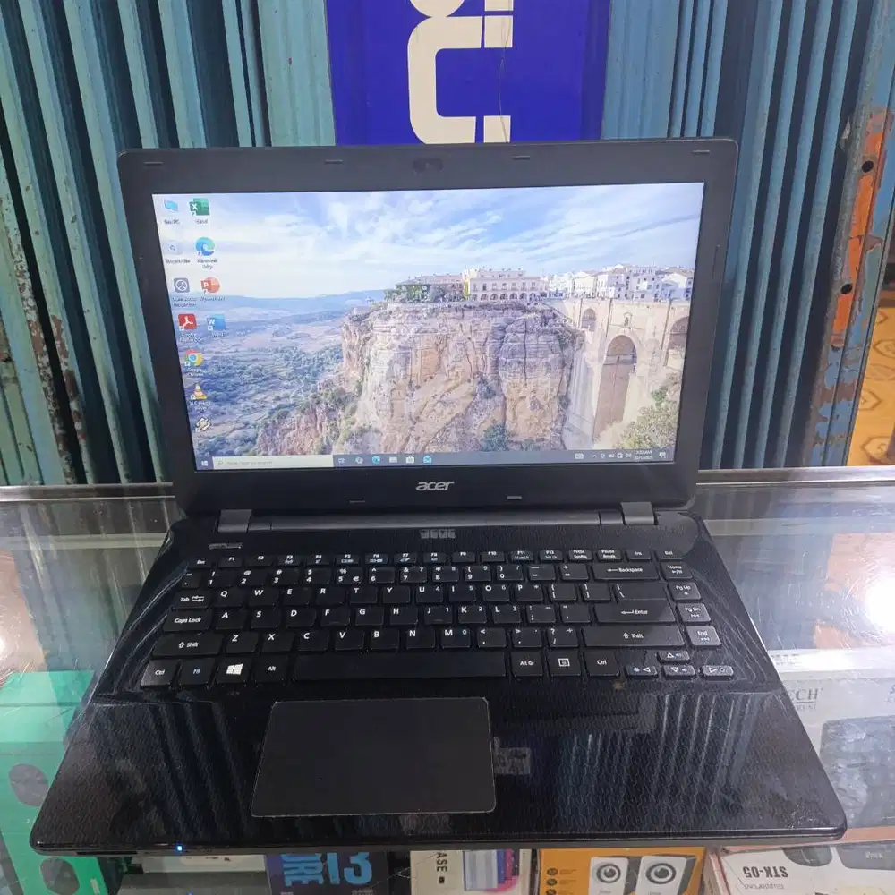 Laptop Acer Aspire E5-421 | AMD A6 | RAM 6GB | HDD 500GB | Siap Pakai
