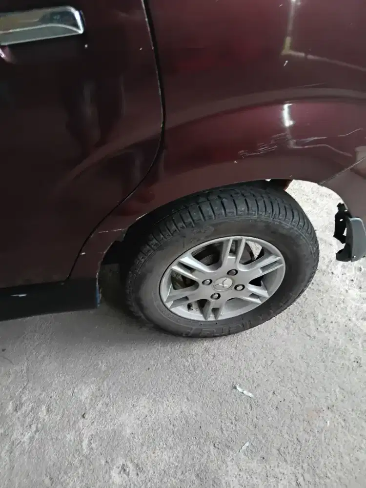 Xenia xi 1.3 Thn 2010