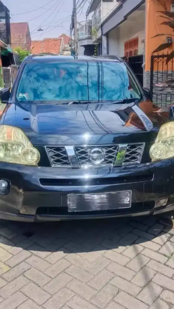 Super Istimewa!! X-Trail 2.5 St Matic Thn 2010