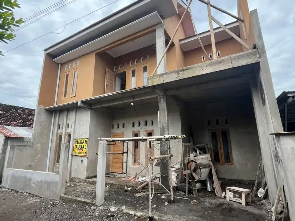 Yakin, Rumah 2 Lantai Termurah Dalam Kota!! Buktikan Sendiri di Lokasi, Hanya 1 Unit, Segera!!
