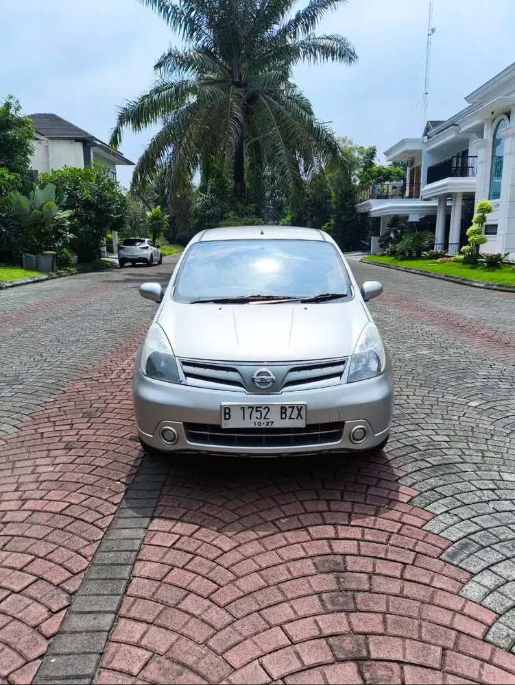 Grand Livina Sv Manual 2012