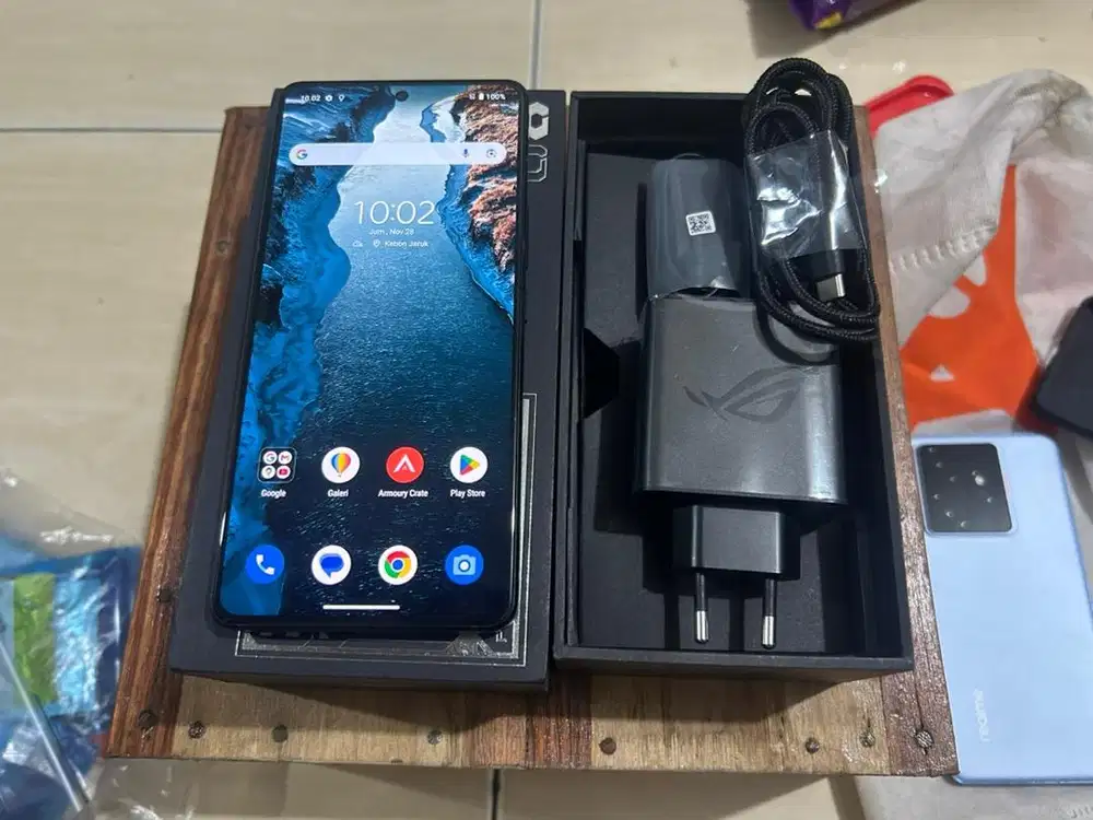 Asus rog phone 8 12/256gb fullset