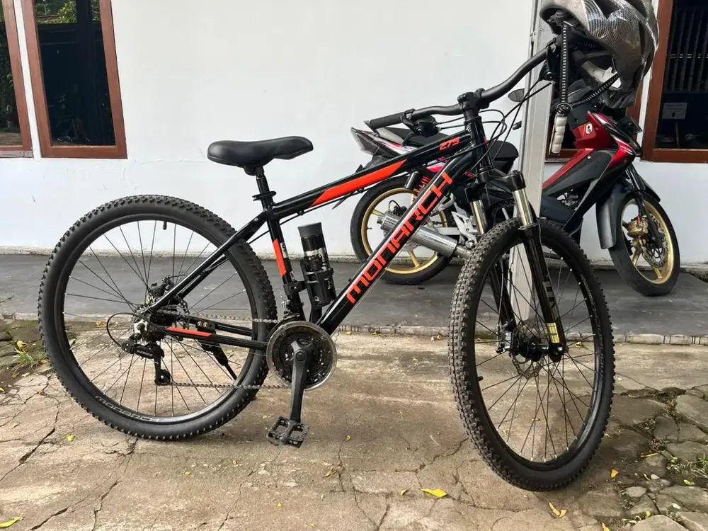 Sepeda Gunung MTB polygon Monarch 27,5 mulus like New Upgrade