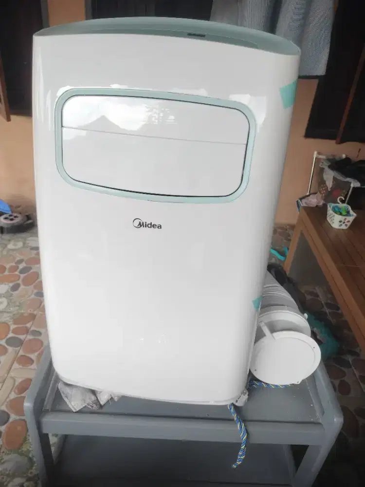 AC Portable Midea
