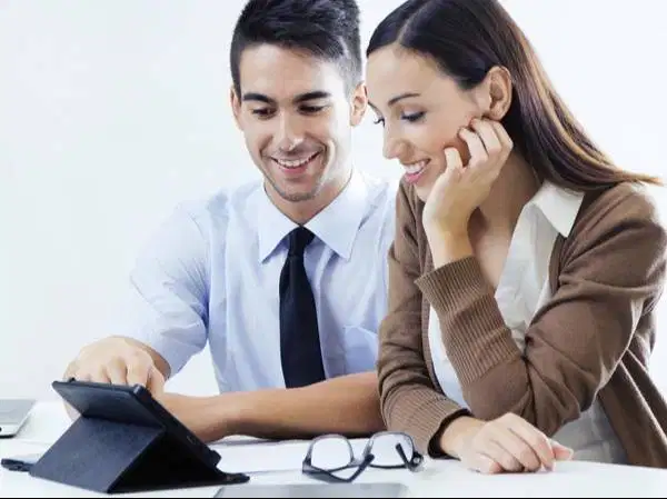 asisten pribadi , perempuan