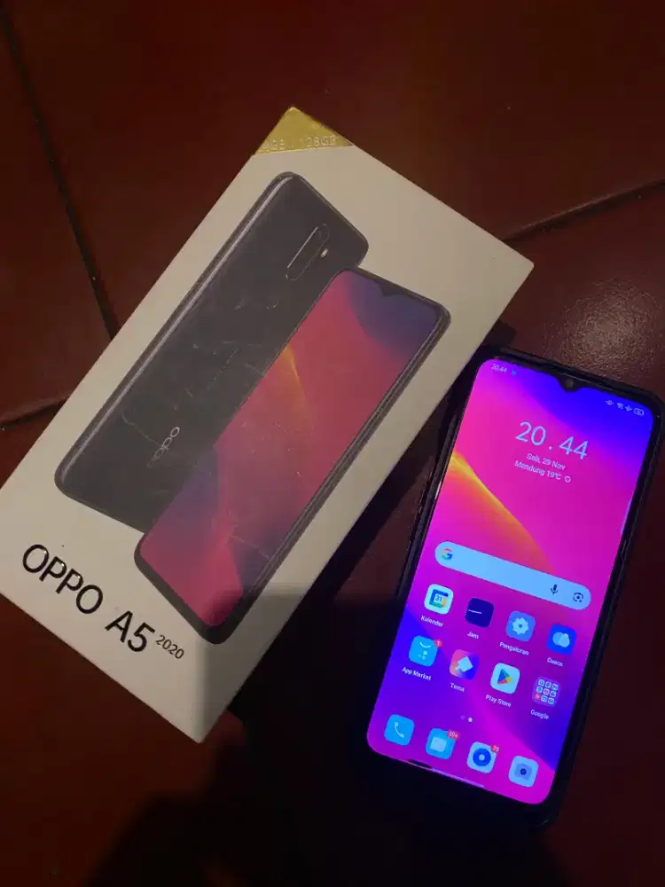 Handphone Oppo A5 2020