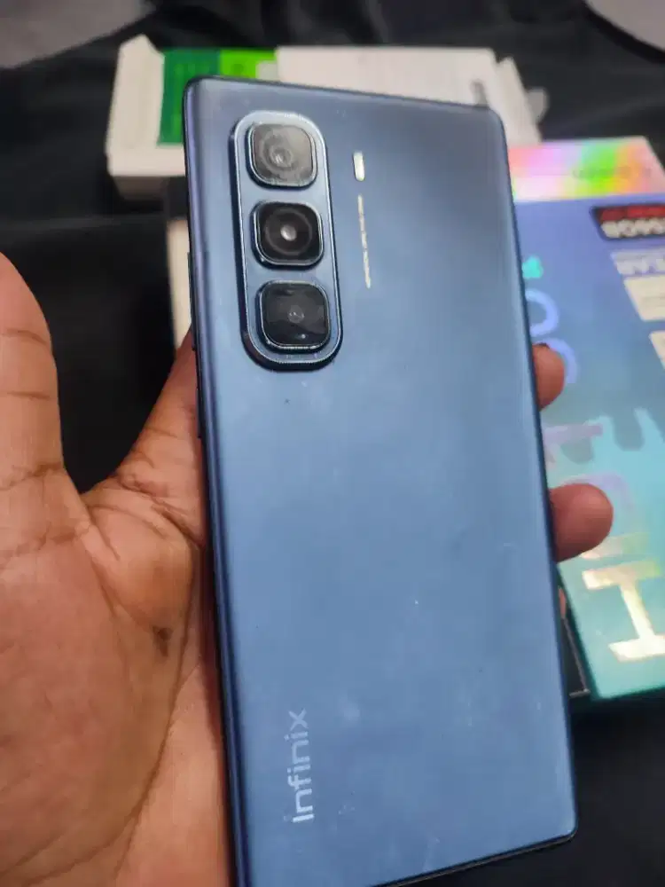 Infinik hot 50 pro plus fullset mulus ram 8/256