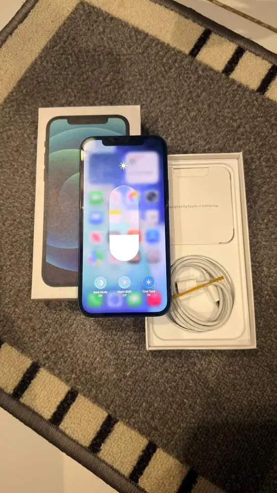 Dijual Iphone 12 Blue 64GB Lengkap Terdaftar