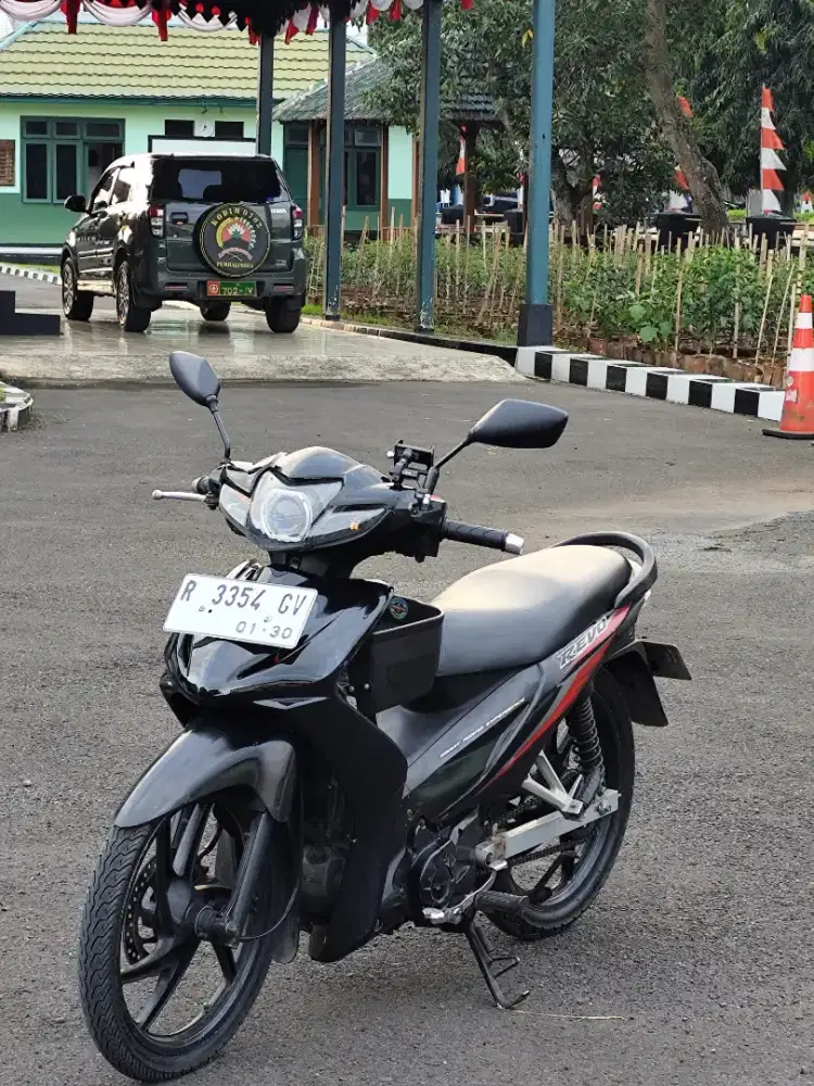 Honda Revo Absolute 2010
