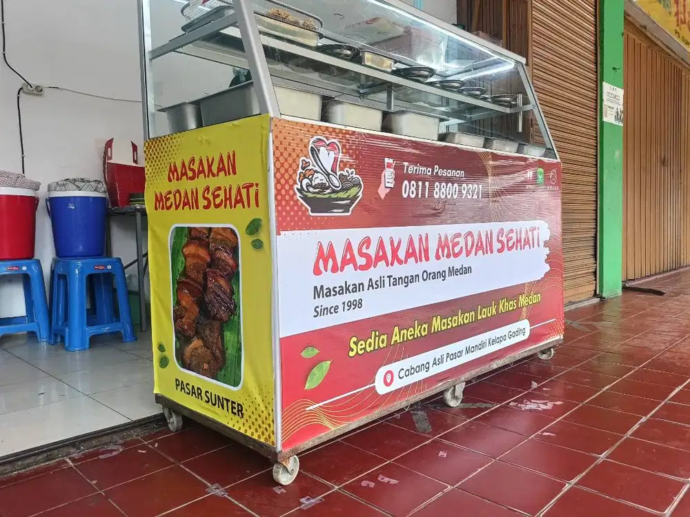Tukang Cuci Perkakas Alat Masak